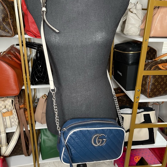 Gucci Mormont calfskin Matelasse Diagonal  Navy Blue Camera bag. Authentic. - Picture 14 of 14